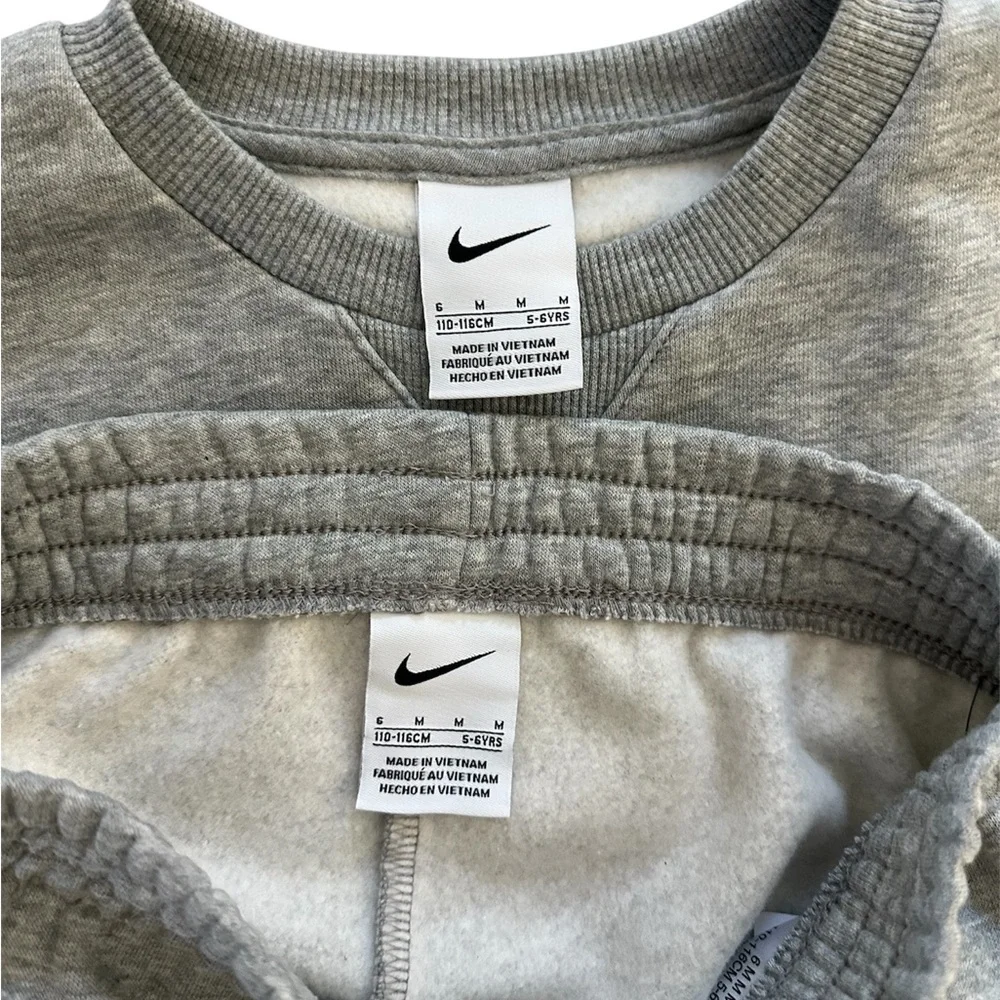Nike Heather Gray Crewneck Sweatshirt & Jogger Pants Size 6 - Picture 3 of 3
